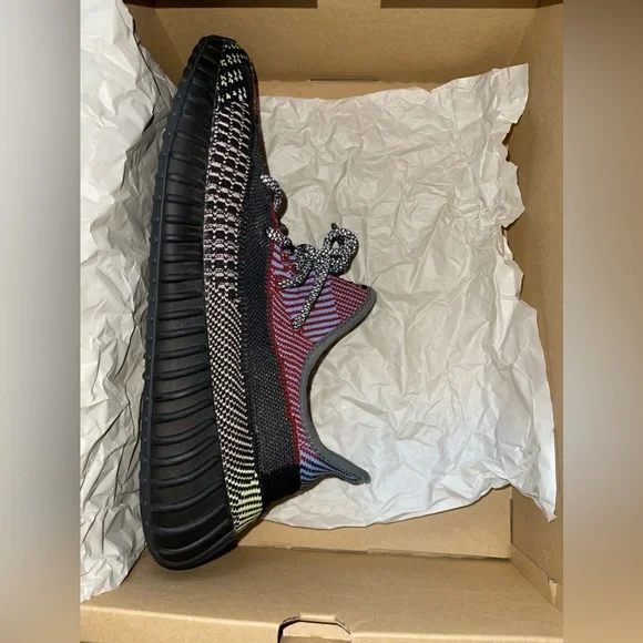 ADIDAS- YEEZY BOOST 350 V2 'YECHEIL NON-REFLECTIVE' size 10.5 (sale excluded) - Picture 7 of 16
